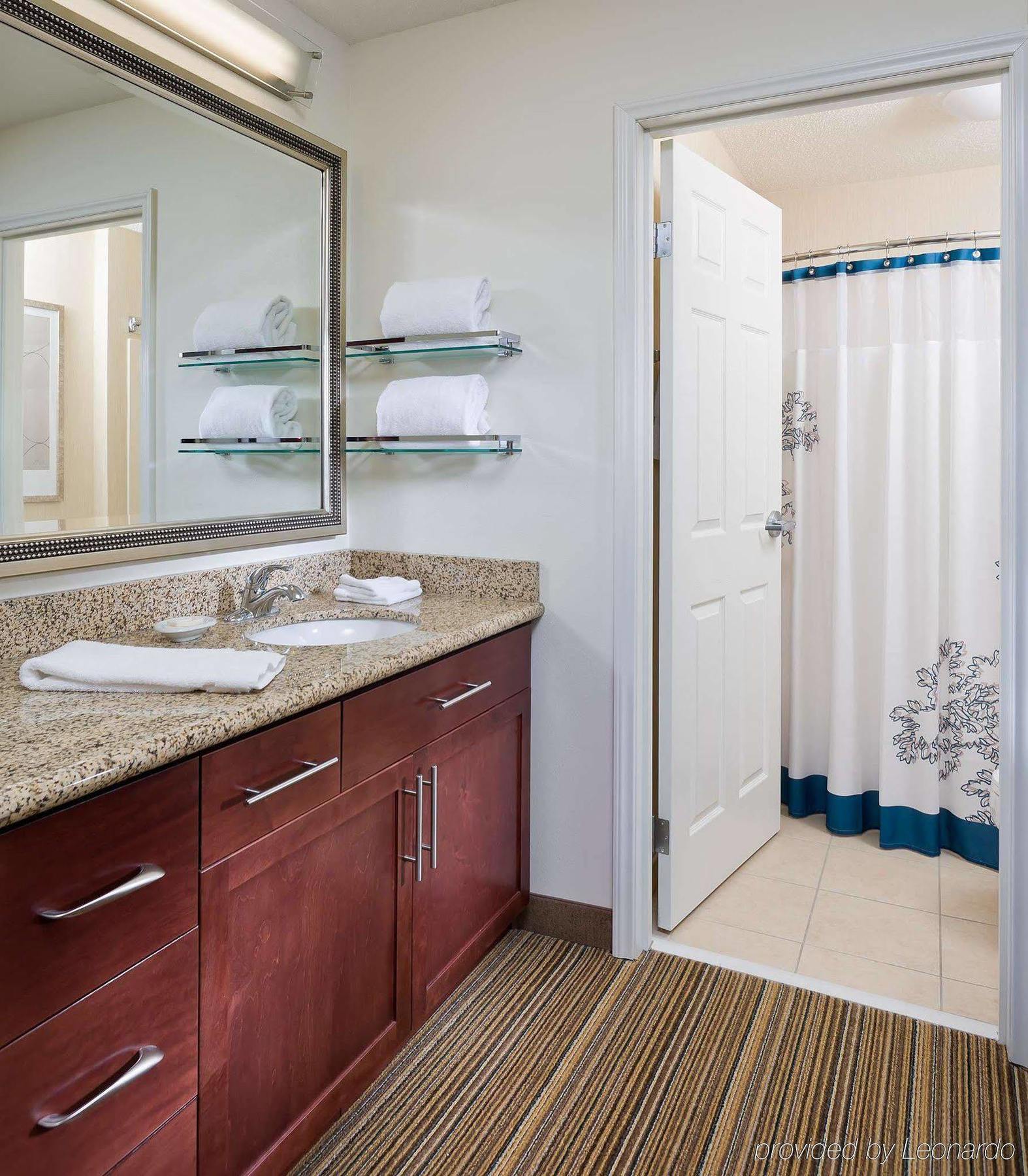 Residence Inn By Marriott Houston The Woodlands/Lake Front Circle Zewnętrze zdjęcie